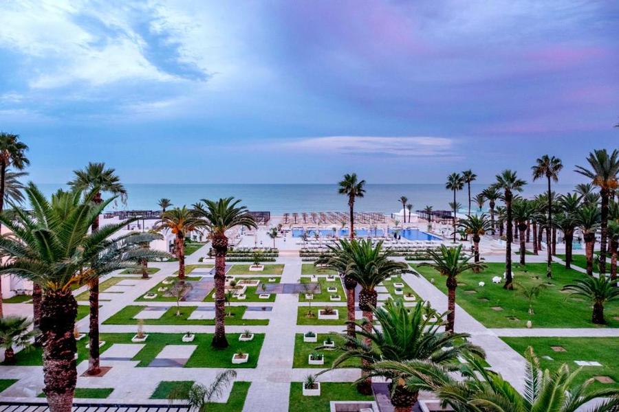 Les Orangers Garden Villas & Bangalows